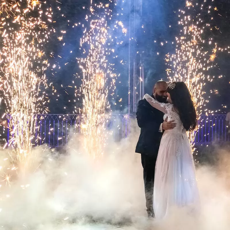 ARTIFICES-Fumee_Img_Produits_LagonBleuAnimations